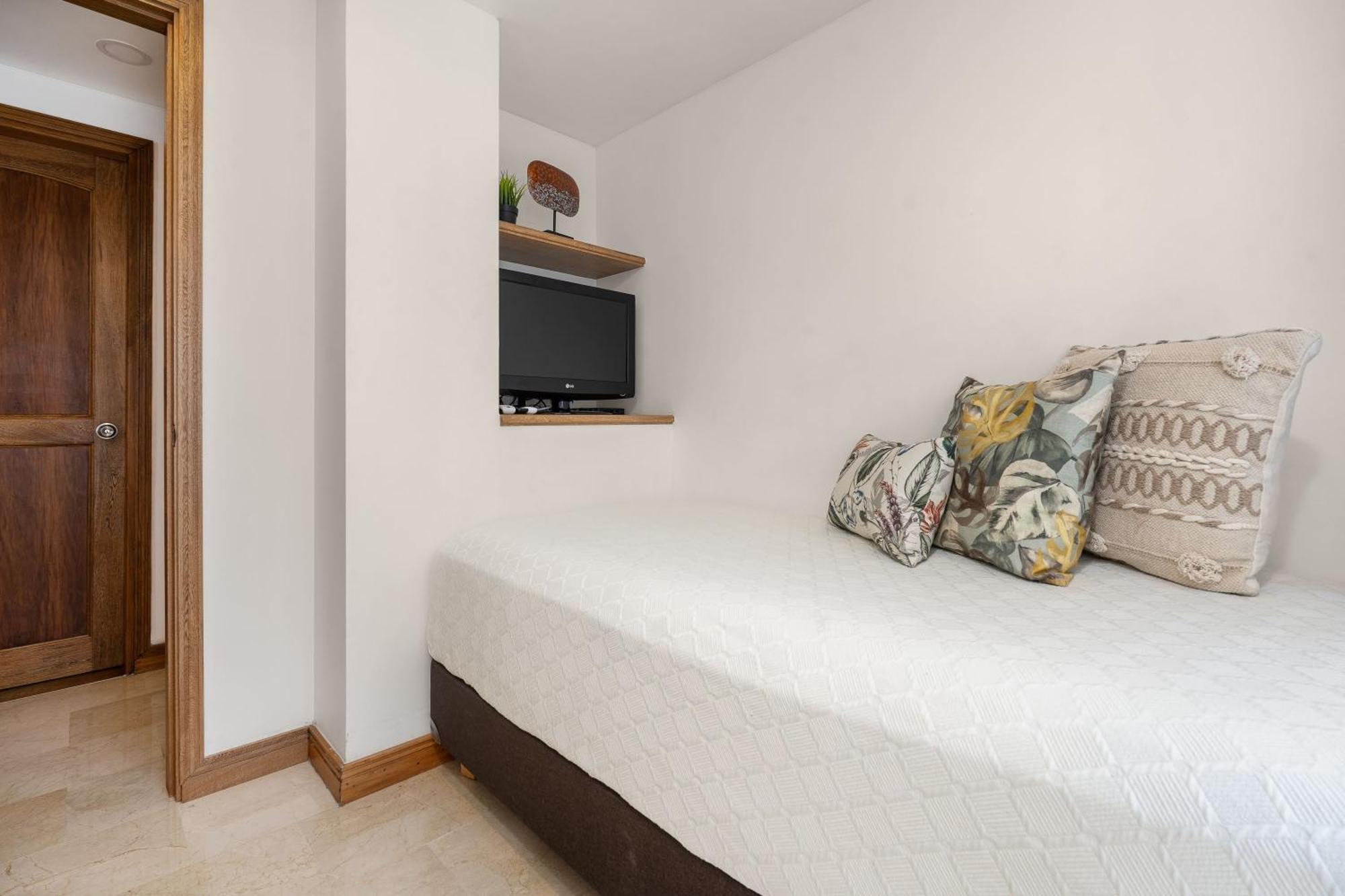 Alcazar De Oviedo By Ee Hoteles Medellín Eksteriør billede